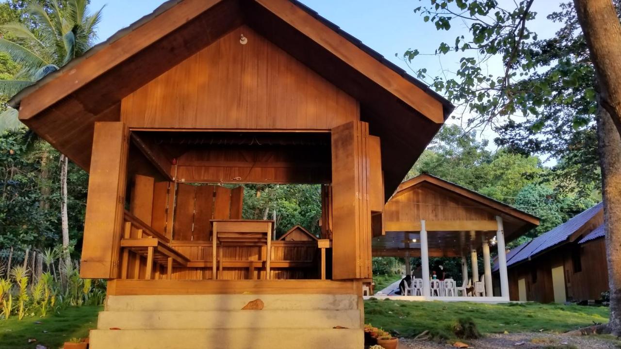Aundanao Oasis Beach Samal Exterior foto